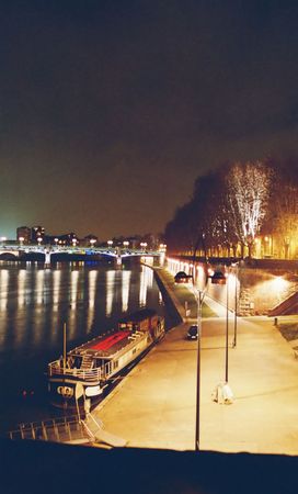 Quai of Pont ST Pierre, Toulouse, France by nightの写真素材