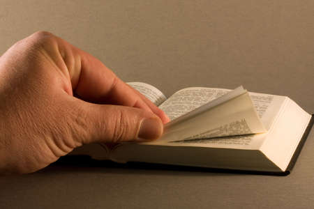 searching in bibleの写真素材