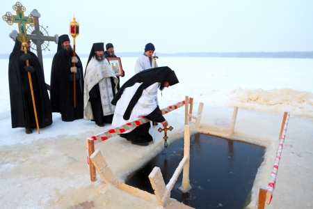 Public prayer on an orthodox holiday of the Epiphany in Antoniyevo-Dymsky monastery, the Leningrad region, near St. Petersburg, Russia,- 19 January 2013.のeditorial素材