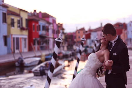 Bride and groom in Veniceの写真素材