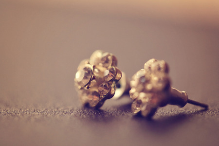 Earrings with crystals