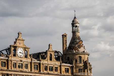 ISTANBUL - NOVEMBER 29: The day after the fire of Haydarpasa Central Station on November 29, 2010 in Istanbul.  Fire damages severely the roof of the station.のeditorial素材
