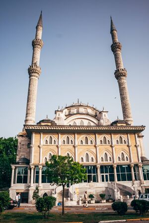 Istanbul, Turkey - May 20, 2008: The Haydarpasa Protokol Mosque in Kadikoy, Istanbulのeditorial素材