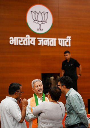 NEW DELHI, INDIA - APRIL 14: External Affaris Minister S. Jaishankar during the launch of BJP's Sankalp Patra for Lok Sabha Elections 2024 at BJP HQ, on April 14, 2024 in New Delhi, India. BJP election manifesto - â'Sankalp Patra': One nation, one electのeditorial素材