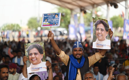 LUCKNOW, INDIA - MAY 13: Crowd gathered for Lok Election campaign rally of BSP Supremo Mayawati   on May 13, 2024 in Lucknow, India.  (Photo by Deepak Gupta/Hindustan Times)のeditorial素材