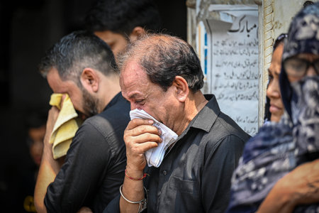 NEW DELHI, INDIA - JULY 17: Shia Muslims participate in a Muharram procession, at Shia Jama Masjid, in Kashmiri Gate on July 17, 2024 in New Delhi, India. (Photo by Sanchit Khanna/Hindustan Times)のeditorial素材