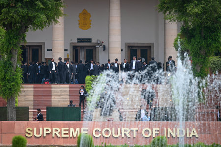 NEW DELHI, INDIA - JULY 18: A view of supreme court of India as the court has hearing upon NEET Paper leak case on July 18, 2024 in New Delhi, India. The Supreme Court asked the National Testing Agency (NTA) to publish the city and centre-wise results of のeditorial素材