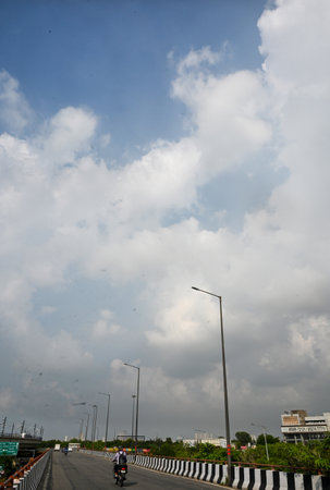NOIDA, INDIA - JULY 27: White and black clouds were seen in the sky before the rain, on July 27, 2024 in Noida, India. (Photo by Sunil Ghosh/Hindustan Times )のeditorial素材