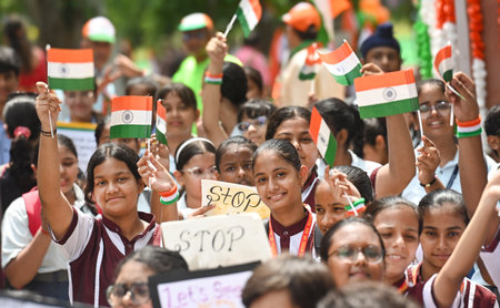 NEW DELHI, INDIA - AUGUST 9: School students participate in the Har Ghar Tiranga campaign ahead of Independence Day at Gandhi Darshan on August 9, 2024 in New Delhi, India. (Photo by Raj K Raj/Hindustan Times)のeditorial素材