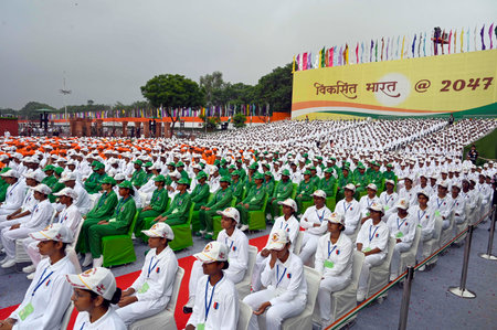 NEW DELHI, INDIA - AUGUST 15: NCC Cadets and School students at Red Fort on 78th Independence Day, on August 15, 2024 in New Delhi, India. The theme of this year's Independence Day is 'ViksitBharat@2047'. August 15 marks the day when India was declared frのeditorial素材