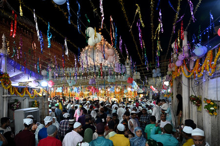 NEW DELHI, INDIA - SEPTEMBER 3: People at Hazrat Khawaja Syed Nizamuddin Dargah duirng decorated on the 810th birthday celebration on September 3, 2024 in New Delhi, India. (Photo by Salman Ali/Hindustan Times)のeditorial素材