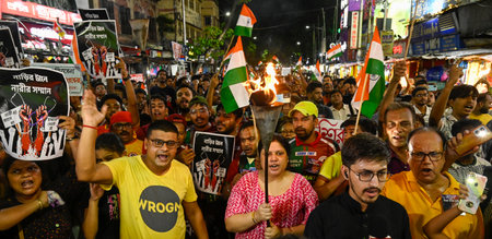 KOLKATA, INDIA - SEPTEMBER 8: Citizens take out a protest rally with National Flag and torch demand justice for the female victim doctor of RG Kar Medical College & Hospital at Shyambazar on September 8, 2024 in Kolkata, India. (Photo by Samir Jana/Hindusのeditorial素材