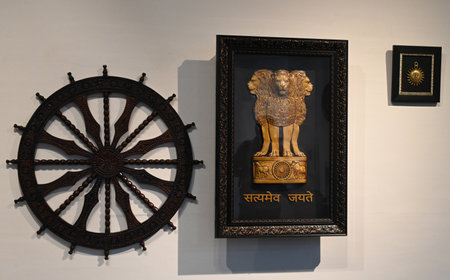NEW DELHI, INDIA - SEPTEMBER 16: People visit and Looks Exhibition after Minister of Tourism, Culture and Development of North Eastern Region of India Gajendra Singh Shekhawat inauguration of exhibition of mementos presented to Prime Minister Narendra Modのeditorial素材