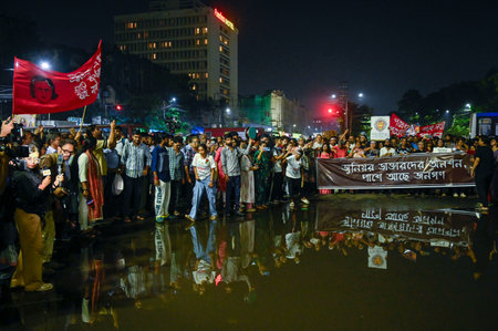 KOLKATA, INDIA - OCTOBER 8: Junior doctors along with citizens take out a protest rally from Medical College Hospital to Esplanade to support indefinite hunger strike by doctors and demanding justice for the murdered RG Kar trainee doctor and security forのeditorial素材