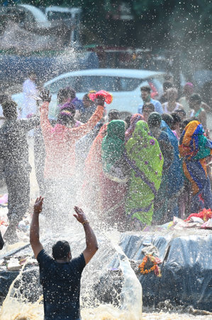 NOIDA, INDIA - OCTOBER 13: Devotees immerse the idol of Goddess Durga in an artificial pit on the final day of Durga Puja Festival in sector 25A, on October 13, 2024 in Noida, India. (Photo by Sunil Ghosh/Hindustan Times )のeditorial素材