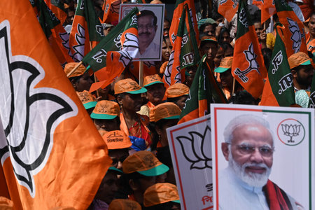 NAVI MUMBAI, INDIA - OCTOBER 28: BJP Candidate Ganesh Naik files his nomination from Airoli constituency at Airoli on October 28, 2024 in Navi Mumbai, India. The Maharashtra Assembly elections are scheduled for November 20 with countung for all 288 constiのeditorial素材