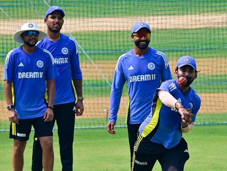 MUMBAI INDIA OCTOBER 30 2024 Indian player KL Rahul during practice session before 3rd test match of New Zealand Vs India Test Series at Wankhade Stadium on October 30 2024 in Mumbai India Photo by Anshuman Poyrekar Hindustan Timesのeditorial素材