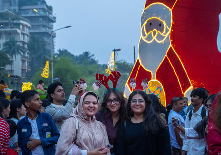 MUMBAI, INDIA - DECEMBER 25: Mumbaikars enjoy evening Christmas decorations and instilments during the Christmas at Cartar Road, Bandra, on December 25, 2024 in Mumbai, India. (Photo by Satish Bate/Hindustan Times )のeditorial素材