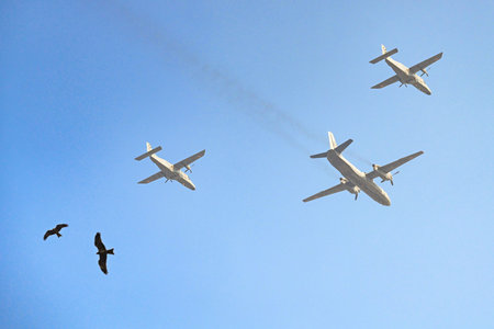 NEW DELHI INDIA JANUARY 23 2025 AN32 along with Dornier planes seen during Flypast by Indian Air Force as a part of Republic Day rehearsals on January 23 2025 in New Delhi India Photo by Sanchit Khanna Hindustan Timesのeditorial素材