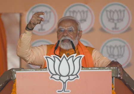 NEW DELHI, INDIA - FEBRUARY 2: Prime Minister Narendra Modi addresses during the Vikashit Delhi Sankalp Rally for upcoming Delhi assembly election at sector 12, RK Puram, on February 2, 2025 in New Delhi, India. Modi  lashed out at the Aam Aadmi Party in のeditorial素材
