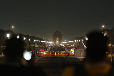 NEW DELHI, INDIA - MARCH 22: Lights of India Gate gets turned off during Earth Hour , on March 22, 2025 in New Delhi, India. Earth Hour is a global campaign that sees millions switch off non-essential lights for an hour. It is done to raise awareness on eのeditorial素材