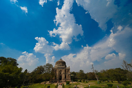 NEW DELHI, INDIA - MARCH 22: People seen out on a cloudy day at Lodhi Gardens, on March 22, 2025 in New Delhi, India. (Photo by Sanchit Khanna/Hindustan Times )のeditorial素材