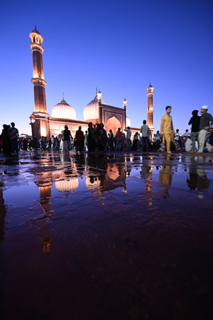 NEW DELHI, INDIA - MARCH 30: The Illuminated Jama Masjid on the eve of Eid-ul-Fitr festival, on March 30, 2025 in New Delhi, India. (Photo by Sonu Mehta/Hindustan Times )のeditorial素材