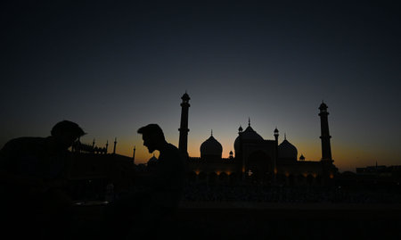 NEW DELHI, INDIA - MARCH 30: Devotees seen a day before EID festival at Jama Masjid, on March 30, 2025 in New Delhi, India. (Photo by Sanchit Khanna/Hindustan Times )のeditorial素材