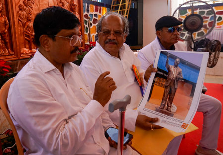 MUMBAI INDIA APRIL 14 2025 Sculptor Anil Sutar meets Anandraj Ambedkar the grandson of Dr Babasaheb Ambedkar at Chaityabhumi during the birth anniversary celebration of Dr Babasaheb Ambedkar at Dadar on April 14 2025 in Mumbai India Photo by Raju Shinde Hのeditorial素材