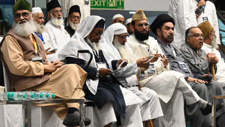 NEW DELHI INDIA APRIL 22 2025 People attend the Save Waqf Conference organised by All India Muslim Personal Law Board against the Waqf Amendment Act 2025 on April 22 2025 in New Delhi India Photo by Sonu Mehta Hindustan Timesのeditorial素材