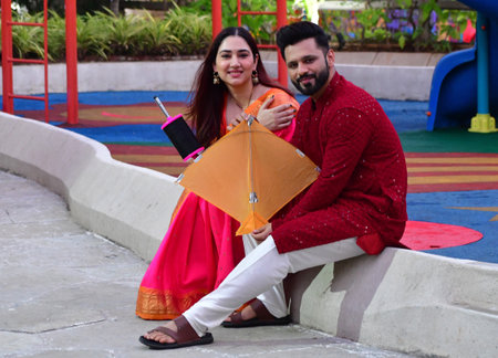 MUMBAI, INDIA - JANUARY 13: (EDITOR'S NOTE: This is an exclusive image of Hindustan Times) Bollywood singer Rahul Vaidya and his wife, actor Disha Parmar Vaidya pose during an exclusive interview with HT City for Makar Sankranti festival special shoot, onのeditorial素材