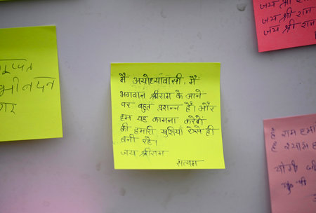 AYODHYA, INDIA â JANUARY 20: Before the consecration ceremony of Shri Ram Janmabhoomi Temple in Ayodhya, people are writing their feelings and pasting them on the board near Nayaghat on January 20, 2024 in Ayodhya, India. (Photo by Deepak Gupta/Hindustaのeditorial素材