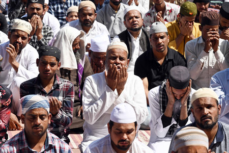 NEW DELHI, INDIA - MARCH 15: Muslim devotees offer first Friday prayers of the holy month of Ramadan at Jama Masjid, on March 15, 2024 in New Delhi, India. Every year, the ninth month of the Islamic calendar is observed with a lot of dedication, communityのeditorial素材