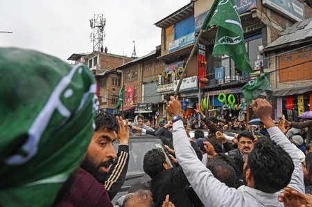 ANANTNAG, INDIA - APRIL 18: PDP President and party candidate from Anantnag-Rajouri seat Mehbooba Mufti after filing her nomination papers for the Lok Sabha elections on April 18, 2024 in Anantnag, India. (Photo by Waseem Andrabi/Hindustan Times)のeditorial素材