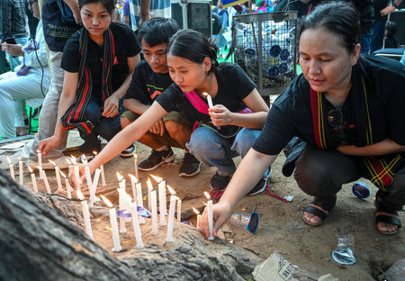 NEW DELHI, INDIA - JULY 25:  Manipur People participated during a Candle March and Aakrosh Rally organized by AAP Party on Manipur issue and suspension of AAP party Rajya Sabha MP Sanjay Singh, at Jantar Mantar,  on July 25, 2023 in New Delhi, India.  (Phのeditorial素材