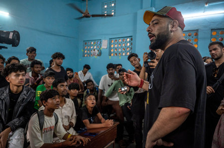 MUMBAI INDIA JULY 15 2023 Bollywood singer Badshah visited the Dharavi Dream Project and launched a state of the art recording studio for the children of the Dharavi project and spent some time with them on July 15 2023 in Mumbai India The Dharavi Dream Pのeditorial素材