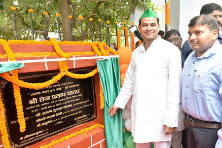 PATNA, INDIA - AUGUST 3: Bihar Minister for Forest, Environment and Climate Change Tej Pratap Yadav inaugurating Rajendra Nagar 8C Park on August 3, 2023 in Patna, India. (Photo by Santosh Kumar/Hindustan Times)のeditorial素材