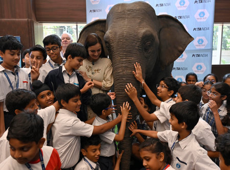 MUMBAI INDIA MAY 5 2023 Bollywood actor Dia Mirza and People for the Ethical Treatment of Animals PETA unveil a stunningly realistic life size animatronic elephant named Ellie who will be visiting schools across India to teach empathy for animals to youngのeditorial素材