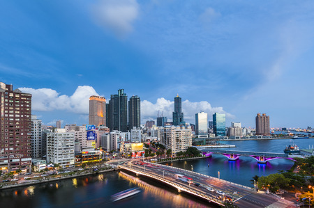 KAOHSIUNG, TAIWAN, MAY 01 2016: Southern located in Taiwan, is a port city, has developed rapidly in recent years, many foreign visitors have come to play in Kaohsiung.のeditorial素材