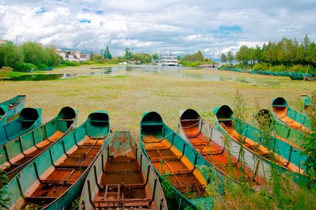 Lakeside village in the Dali Yunnan Chinaのeditorial素材