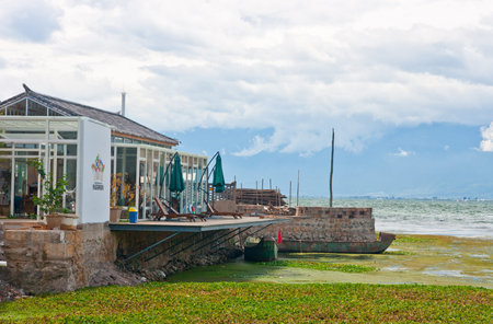 Lakeside village in the Dali Yunnan Chinaのeditorial素材