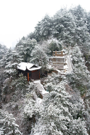 zhangjiajie national park in winter with snow and fog,Hunan Chinaのeditorial素材