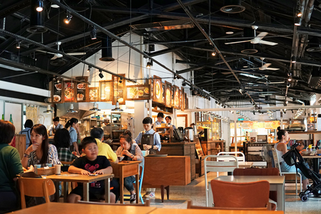 Taipei , Taiwan - July 28 , 2019 : Restaurant in Four four south Village simple Market.のeditorial素材