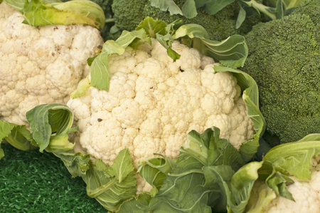 cauliflower at a farmer marketの写真素材