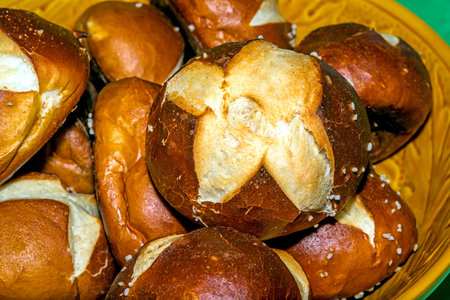 German bun with lye