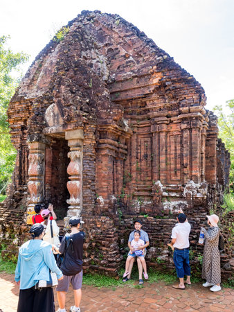 Quang Nam, VietNam - May 26,2024: tourists in My Son Sanctuary,Between the 4th and 13th centuries a unique culture which owed its spiritual origins to Hinduism developed on the coast of VietNam.のeditorial素材