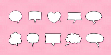 Chat bubbles. Cloud speech bubbles setのイラスト素材