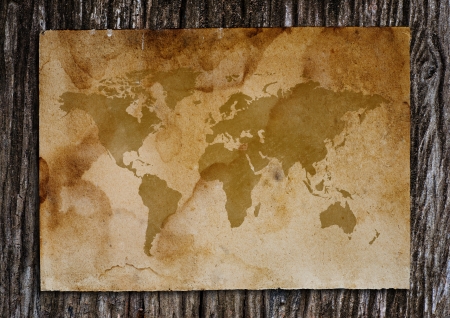 Old world map put on the old wood.のeditorial素材