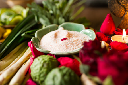 dabber and ingredient set in spaの写真素材