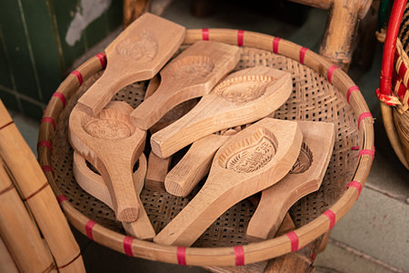 Chinese traditional handmade wooden mould for cakes
